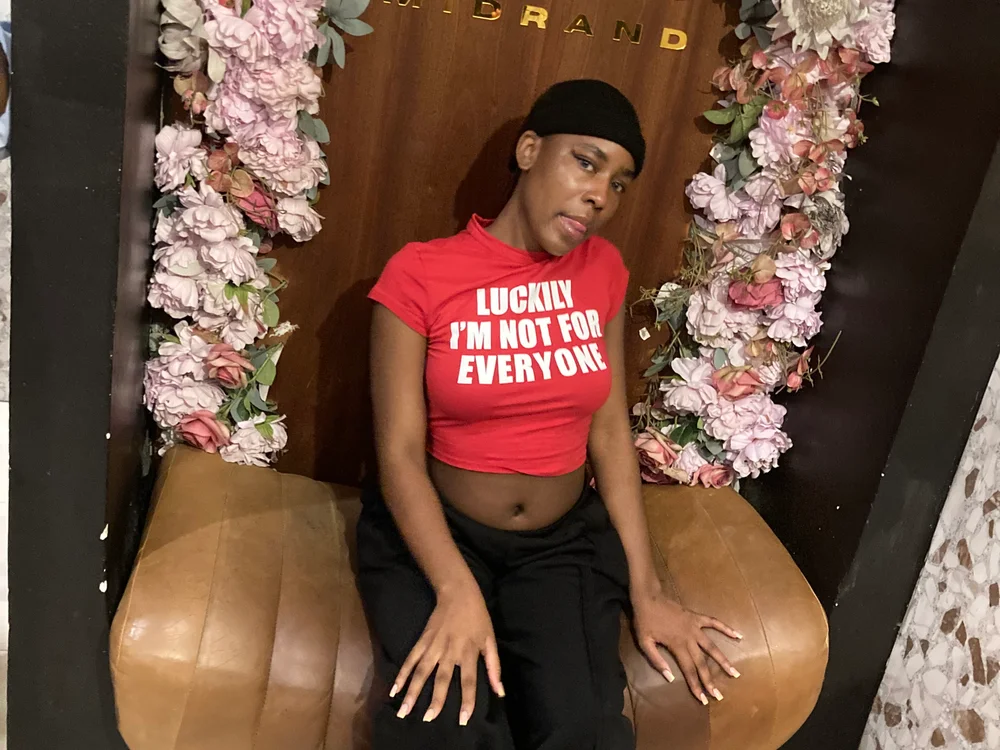 BeautyInBlackX's Offline XXX Chat