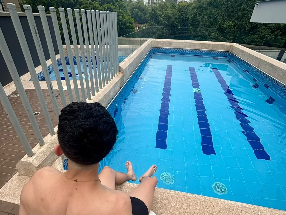 Offline XXX chat modela Mael_Rios