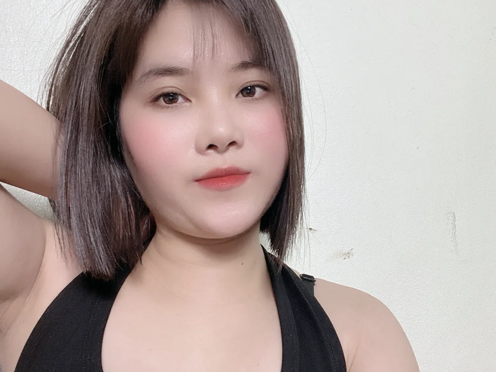 Linna_cute 离线XXX聊天