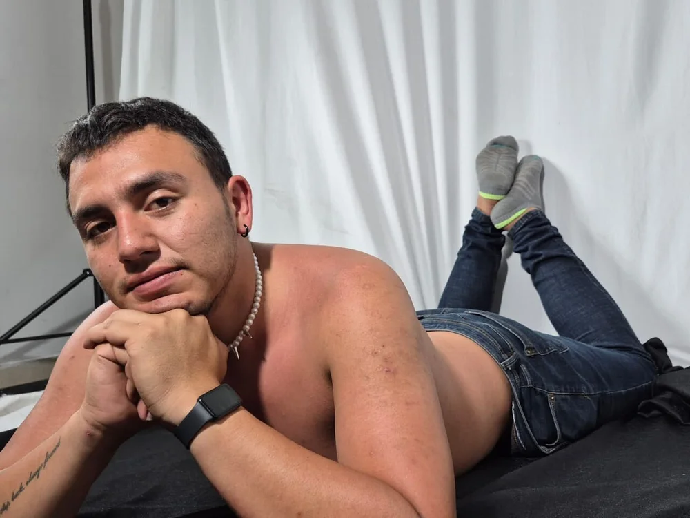 Natsu_32 offline chatrum