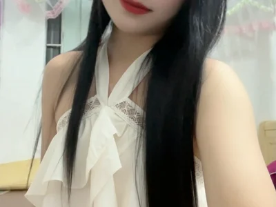 Love_you_much Female Flashing Online Cam Porn