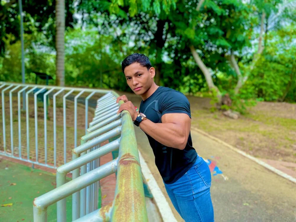 Chatroom XXX hors ligne de bigger_ragnarsson