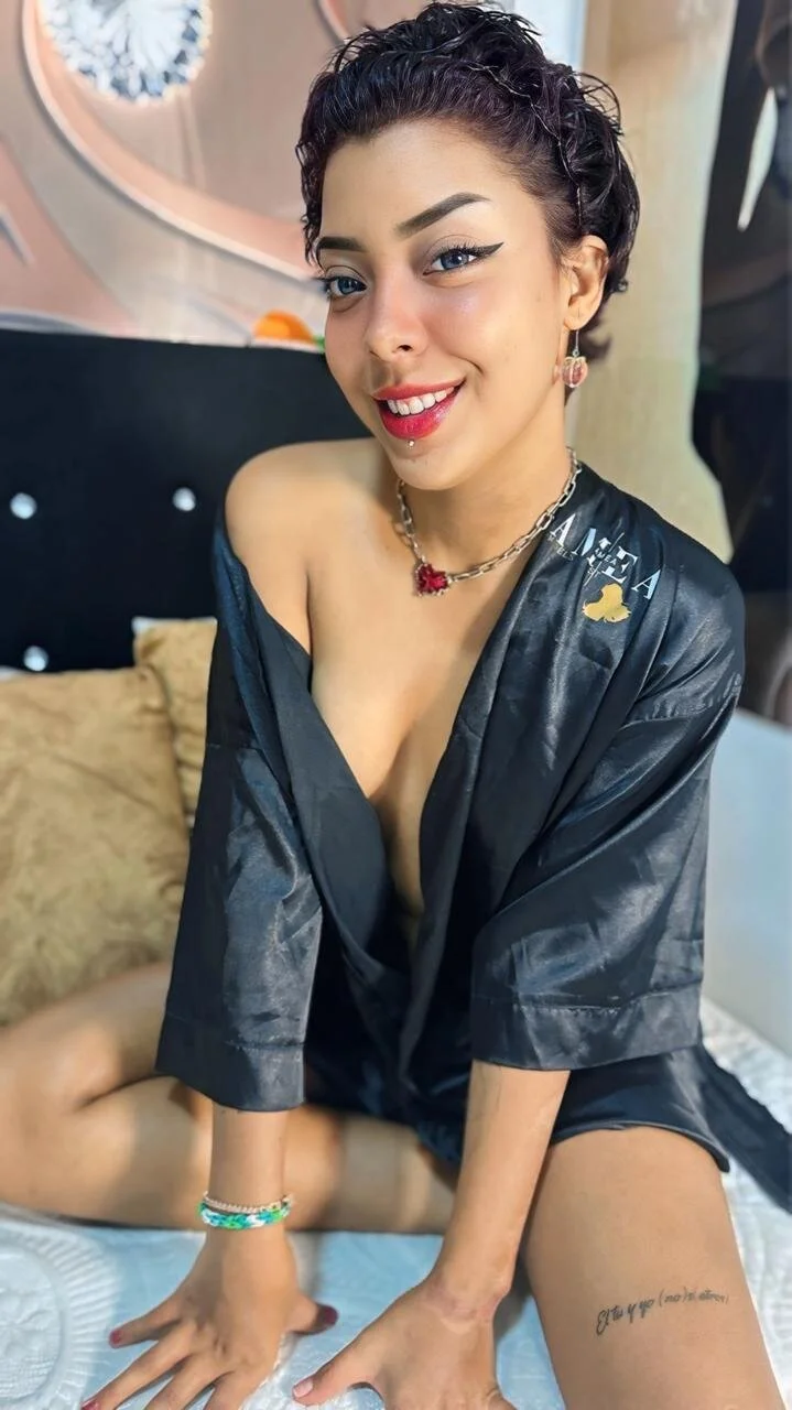 Sasha_Lee19 cover photo