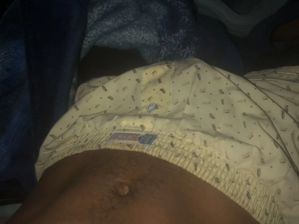 esteban_thompson Offline XXX-chat