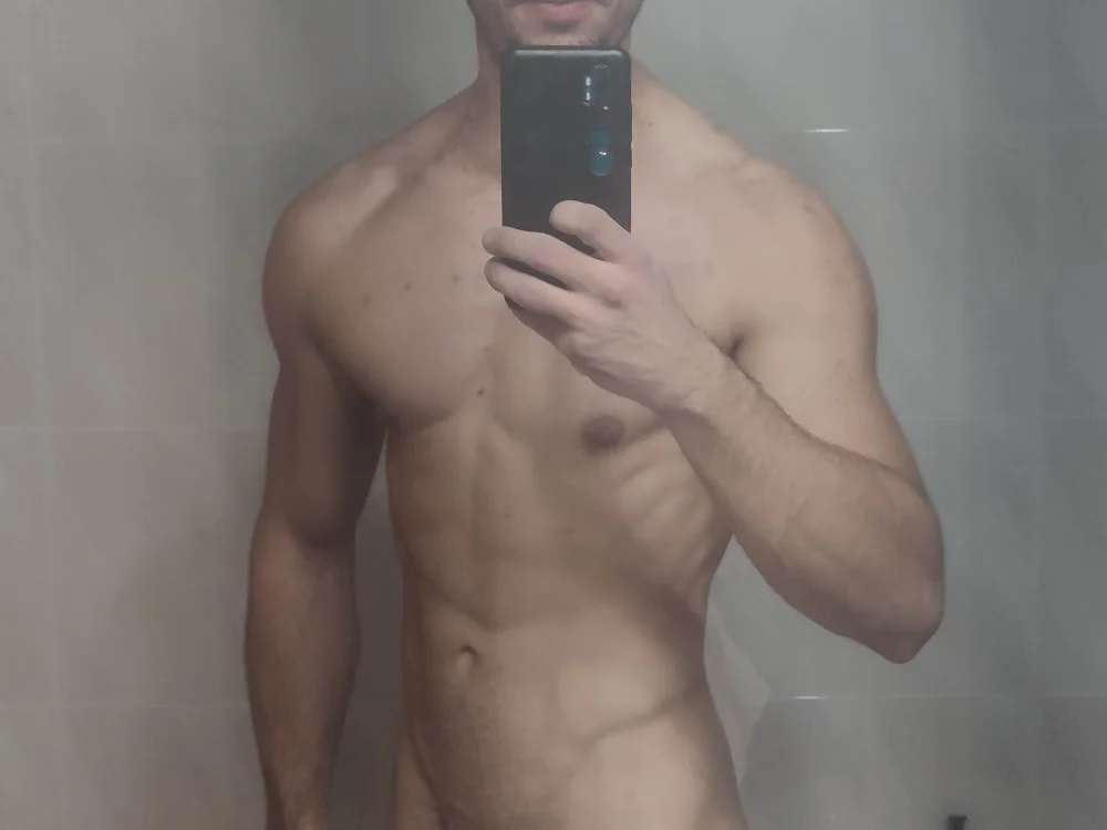 Fitnessboy89's most recent online preview