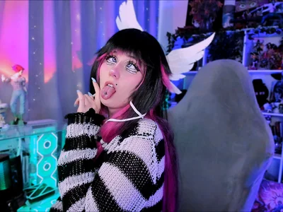 Ohclementine Female Striptease Nude Webcam