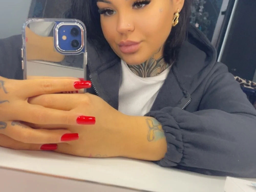 Offline chatovací místnost lauraa26
