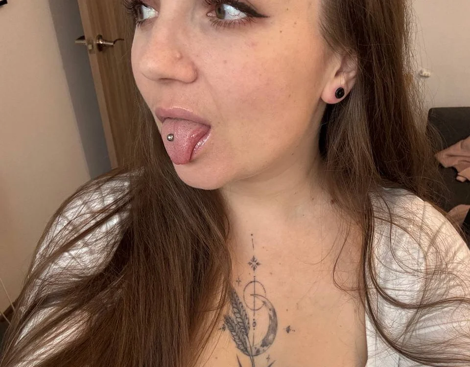 Amy__Leee_ offline XXX-chatje