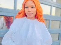 Sembang XXX Secara Langsung Seductive_Yellow_Titties