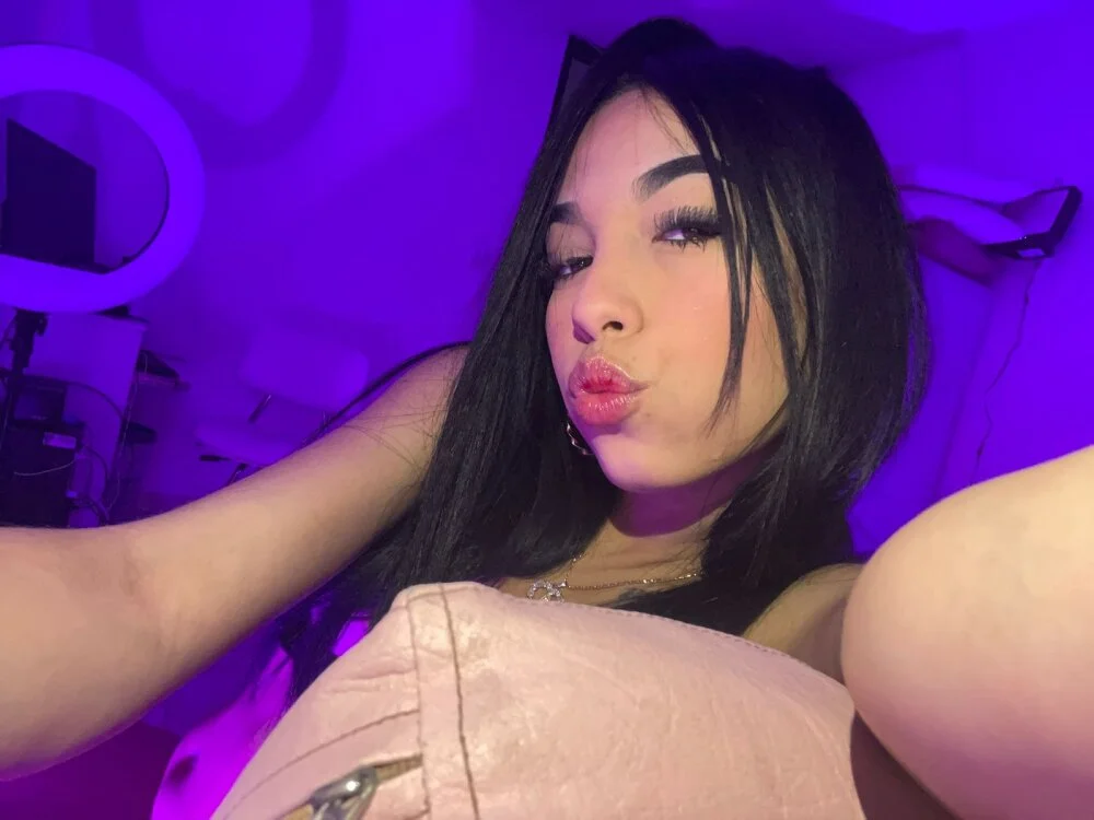 ThePerfectTrio Chat XXX offline