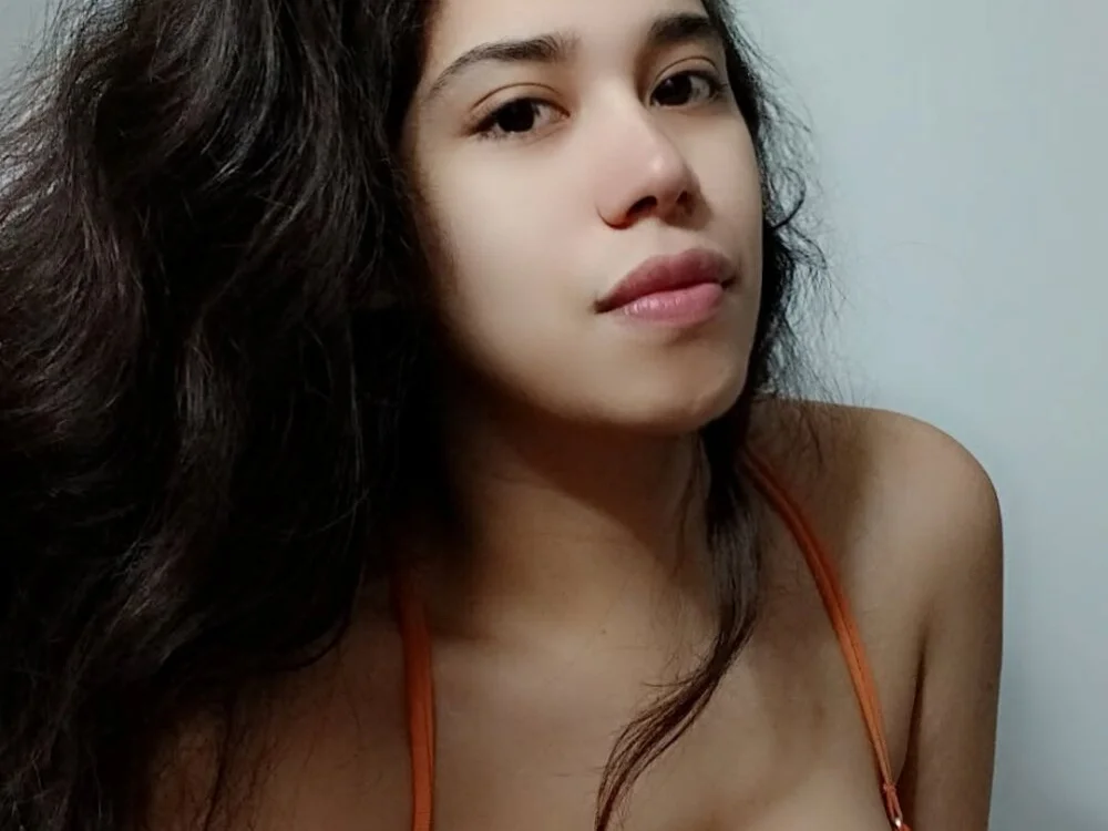 Офлайн-чат XXX karolinadeven