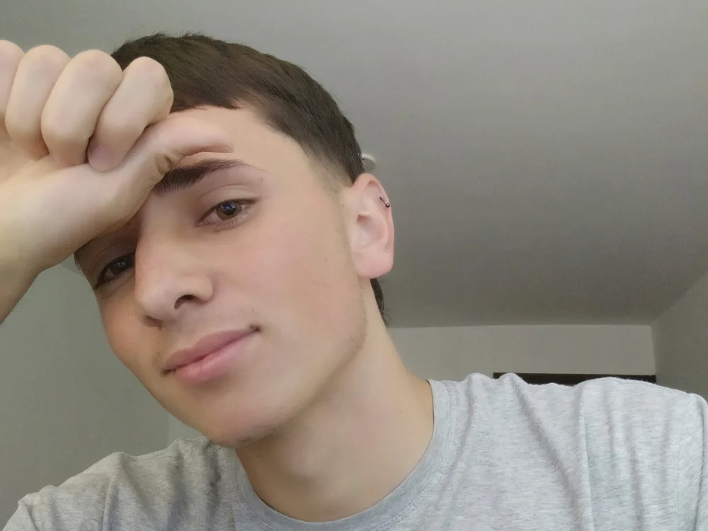 crisfor's Offline Chat Room