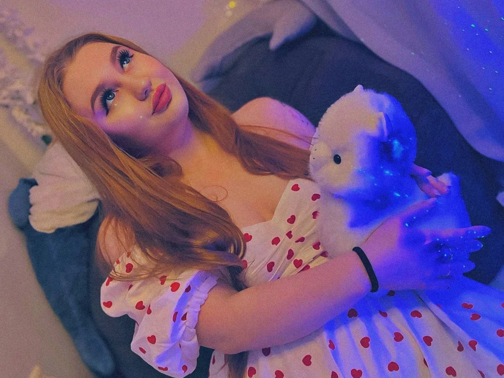 Pinkdances' Offline Chat Room