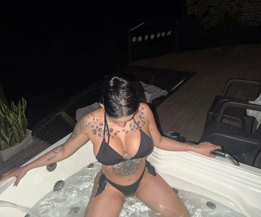 HotAlana_ Offline XXX-Chat