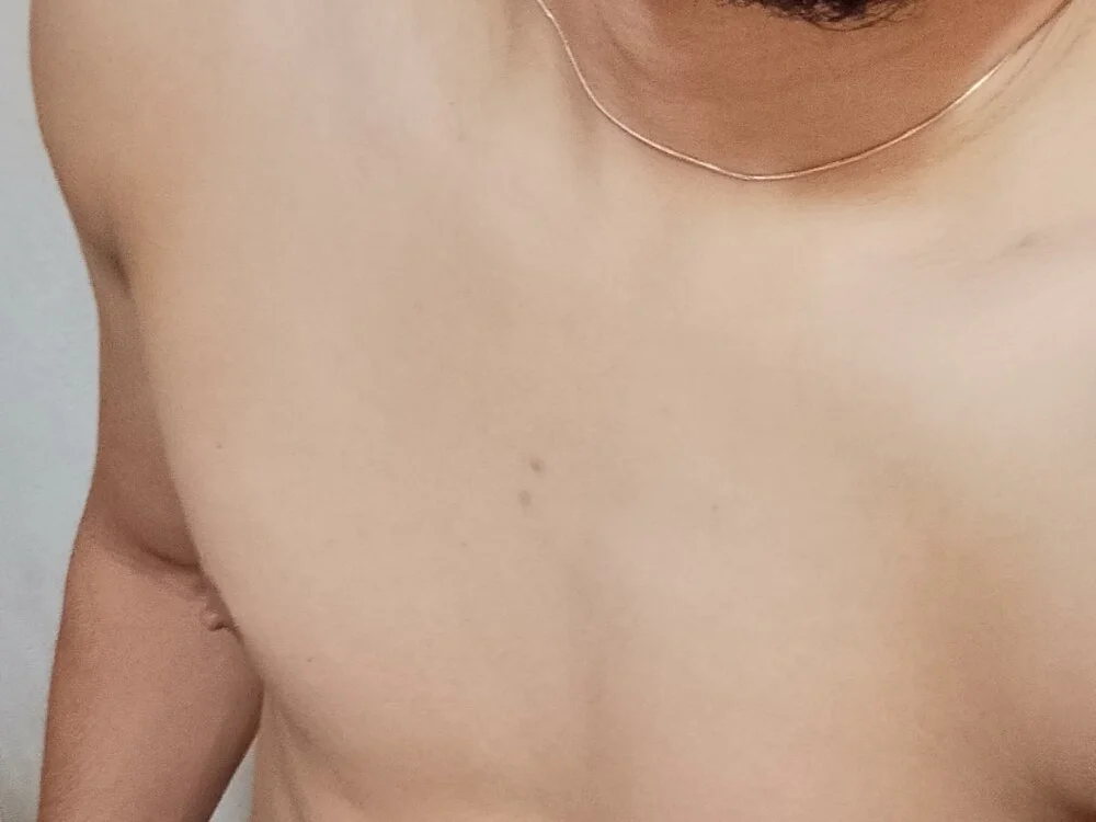 Gemi14: офлайн-секс-чат