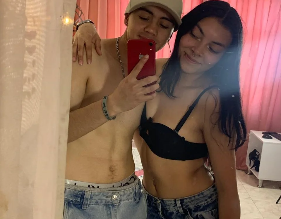 Chat +18 off-line de ninayjhonycs