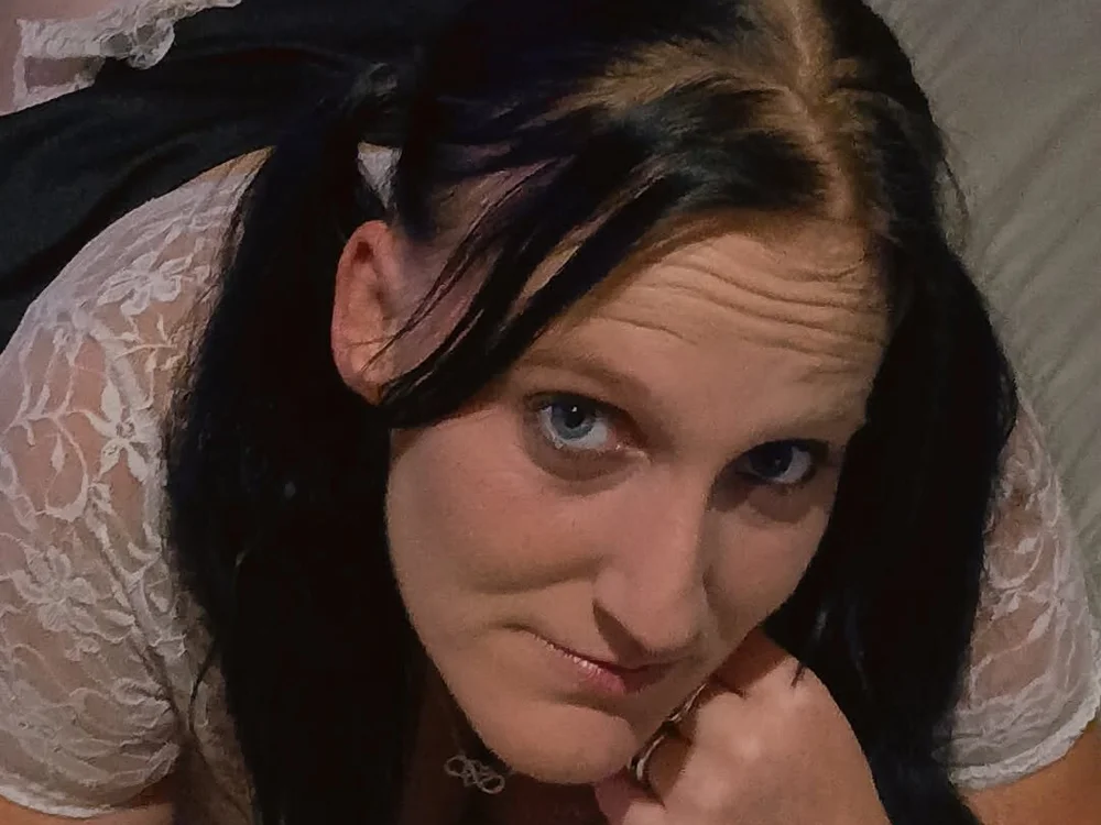 darkseduction93's most recent online preview
