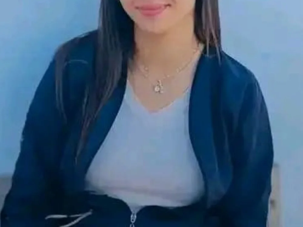 sofia_arabe's Offline Chat Room