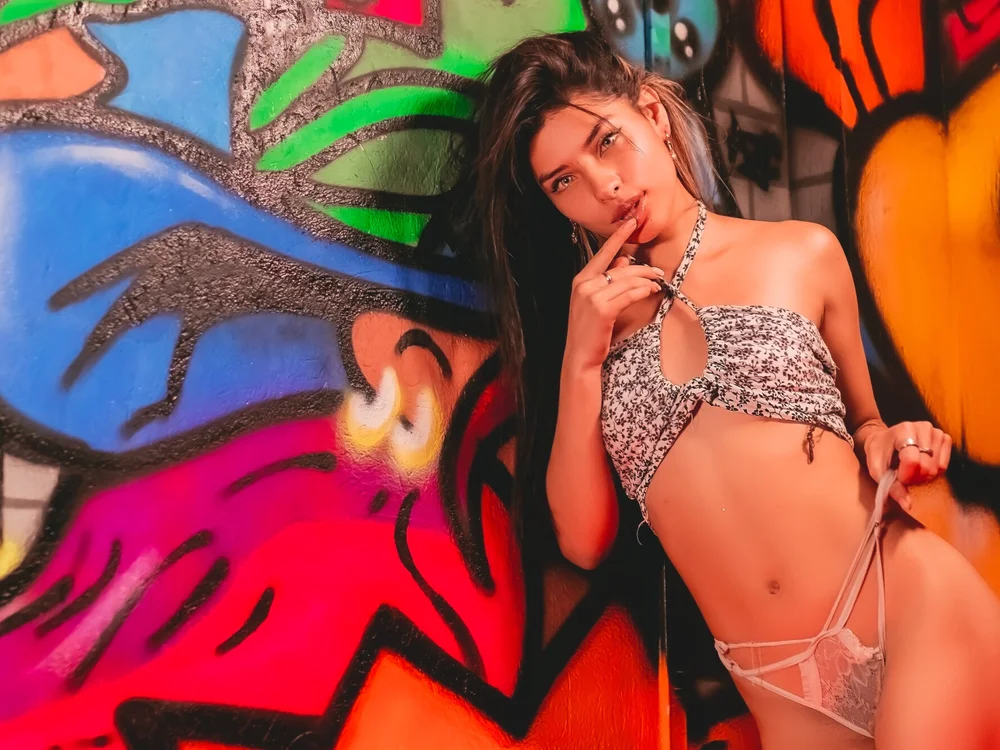 Skarlet_Fischer offline chatrum