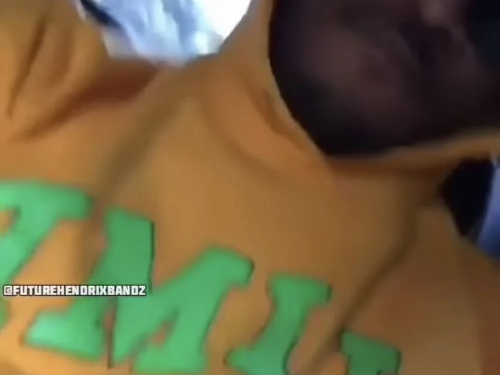 Cee0330: συνομιλία ΧΧΧ εκτός σύνδεσης