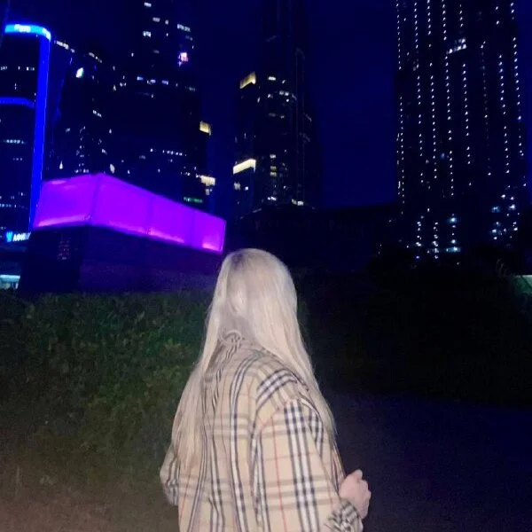 Auroralitta's Offline XXX Chat