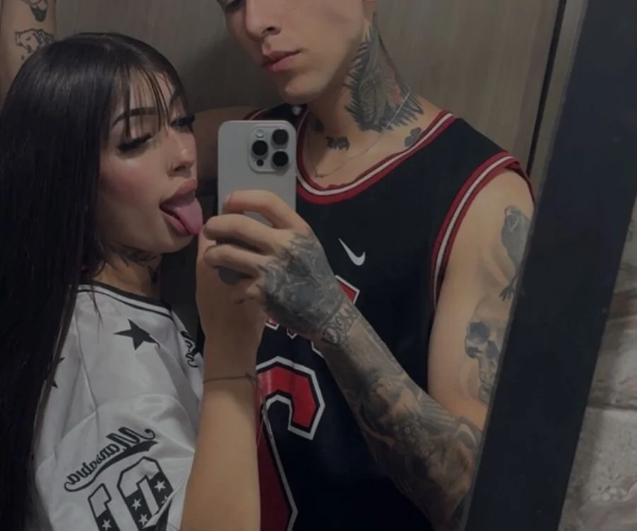 _BABYFLOW's Offline XXX Chat