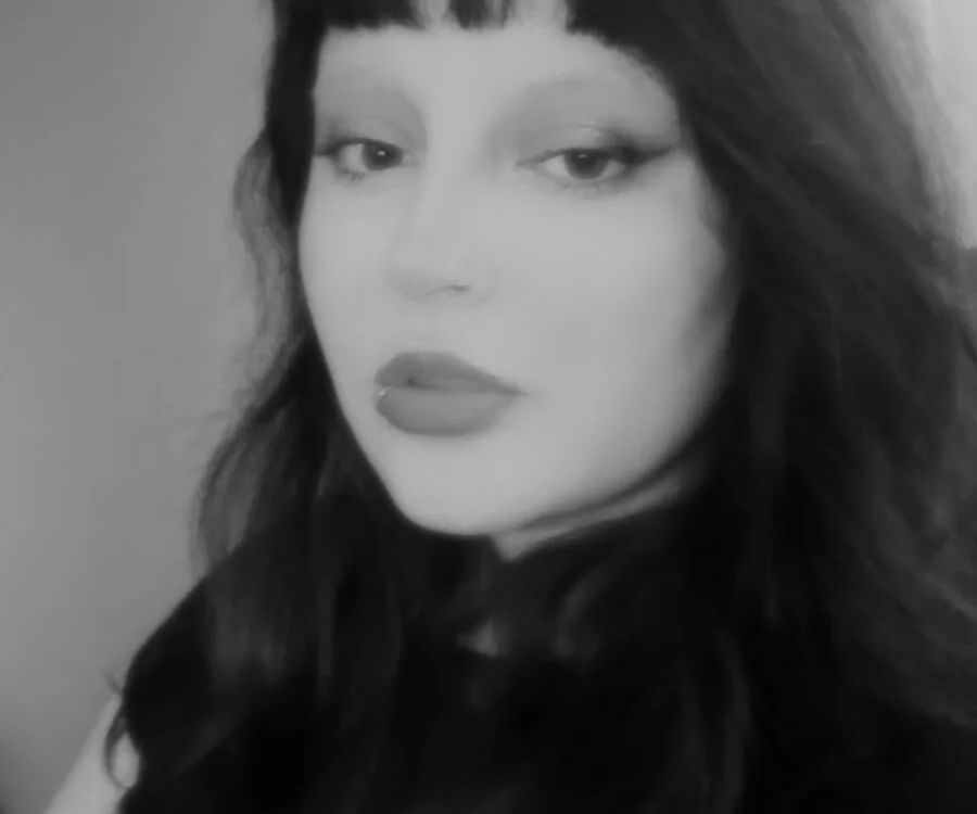 Bonnie_noir_: συνομιλία ΧΧΧ εκτός σύνδεσης