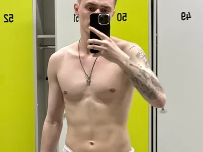 crazybottom99 profile