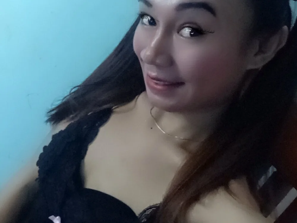 yourslutty_girl69 Offline XXX-Chat