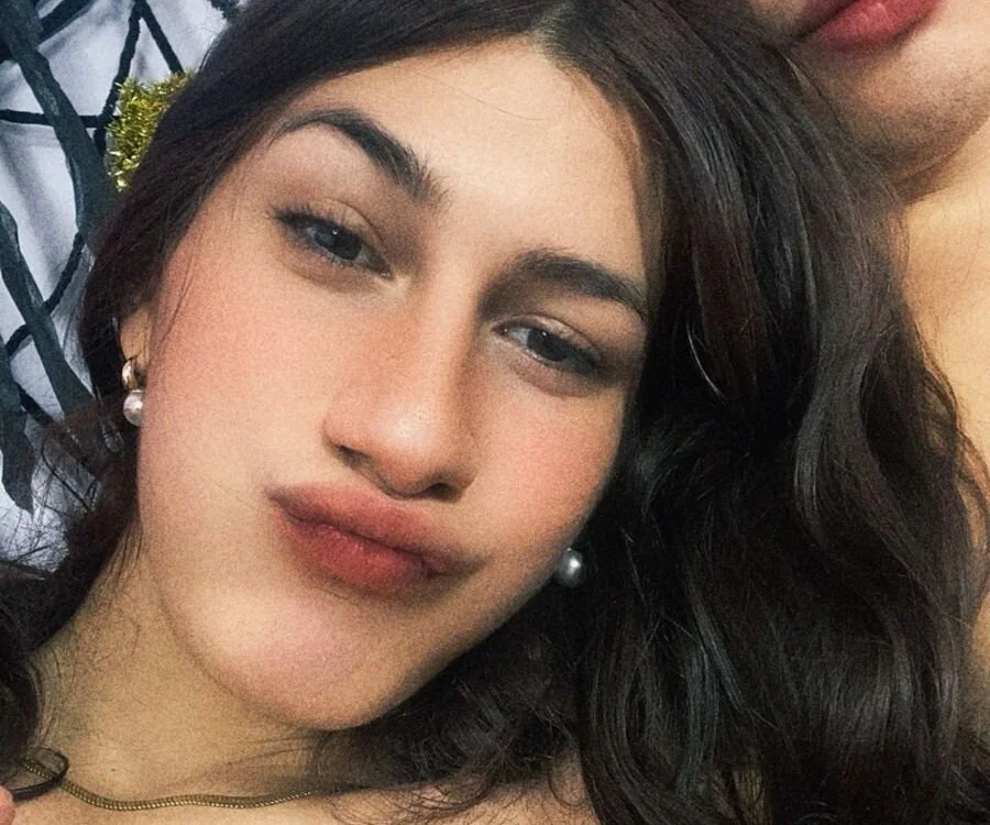 Naughty_Guys13's Offline XXX Chat