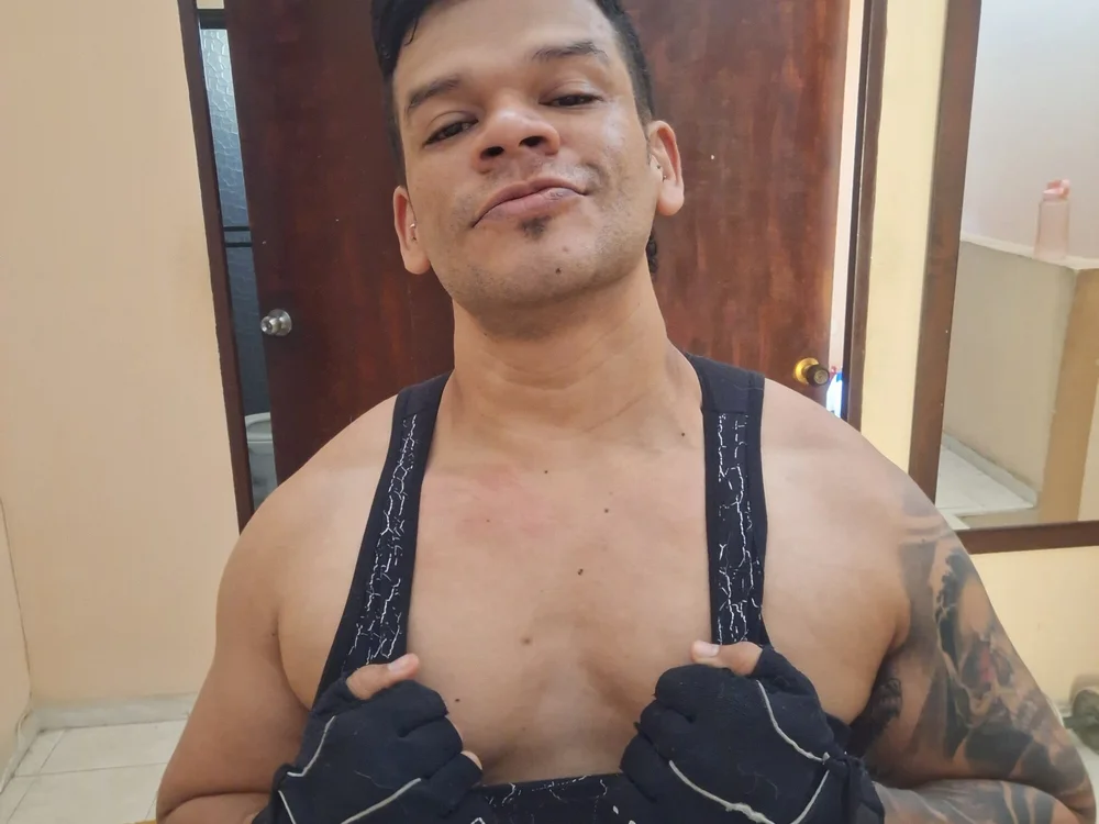 SoyA84's Offline Chat Room