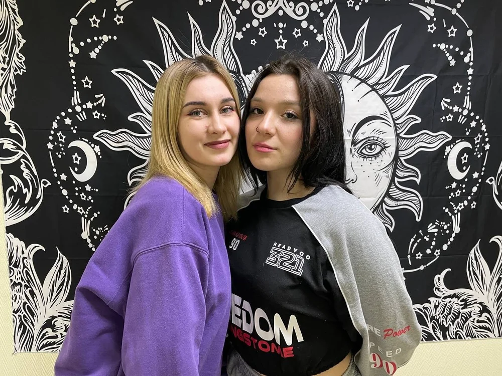 PhilippaElwell's Offline XXX Chat