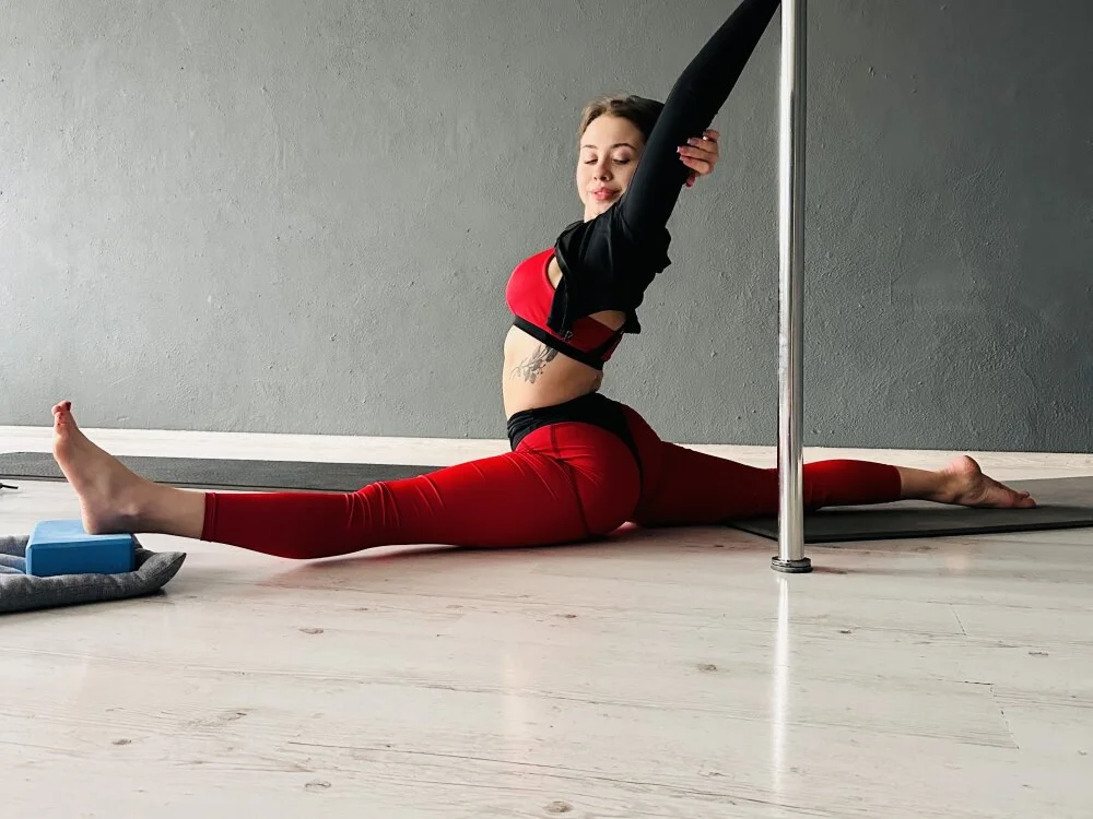 Elinaharper Adlı Modelin Çevrimdışı XXX Sohbeti