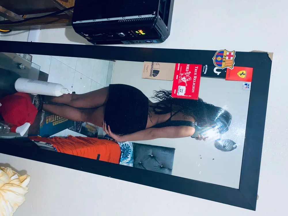 Cherry_bliiss offline chatrum