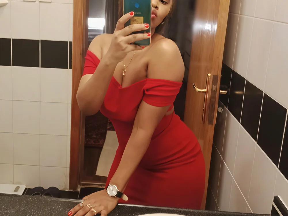 undeniablysexi Offline XXX Chat