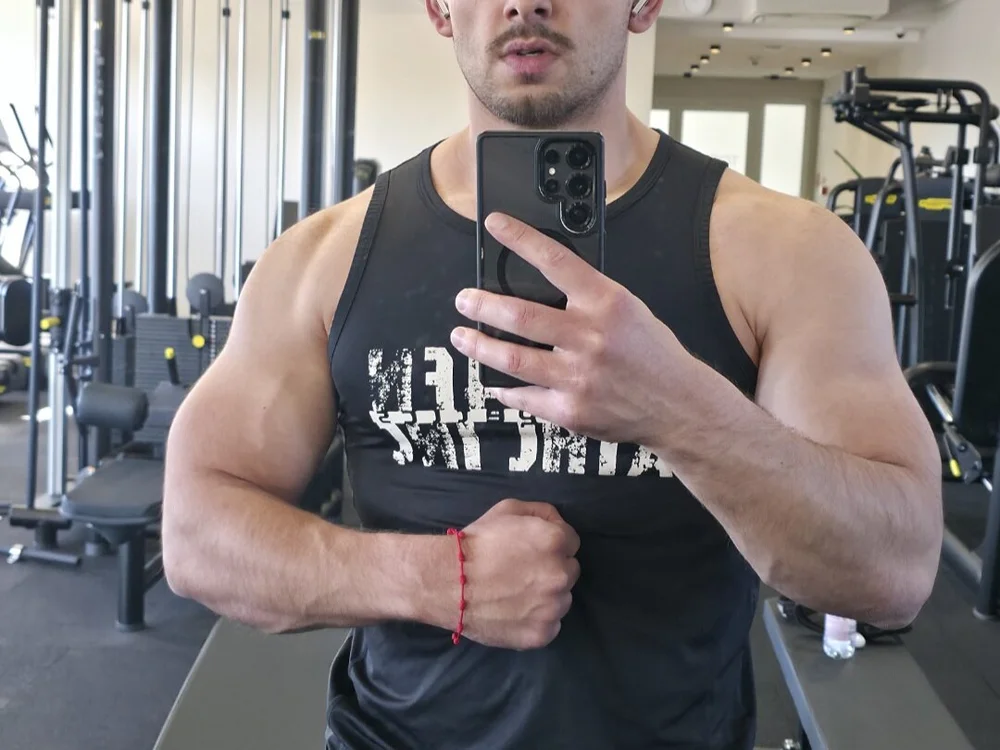 แชท XXX ออฟไลน์ของ Antoniodiamond