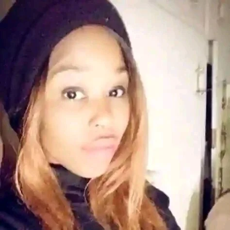 ReginaStar16's Live XXX Chat