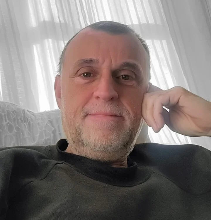 Offline chatovací místnost DILF696969