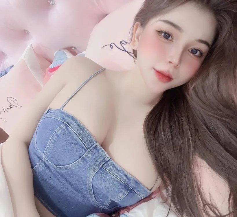 Hellen2999 离线XXX聊天