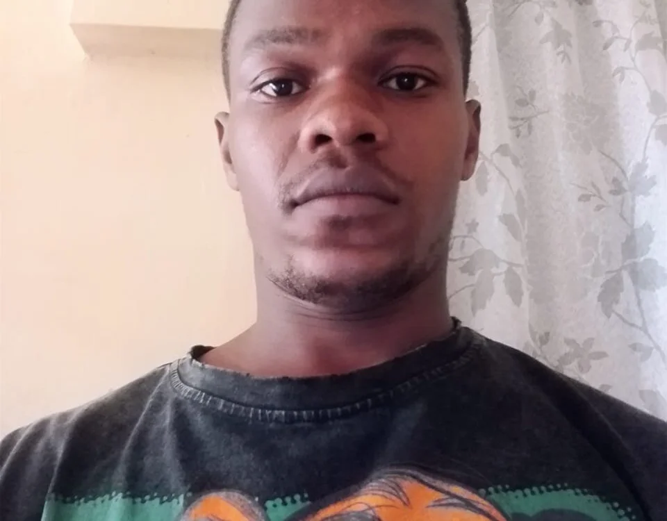Sirmalik_'s Offline Chat Room