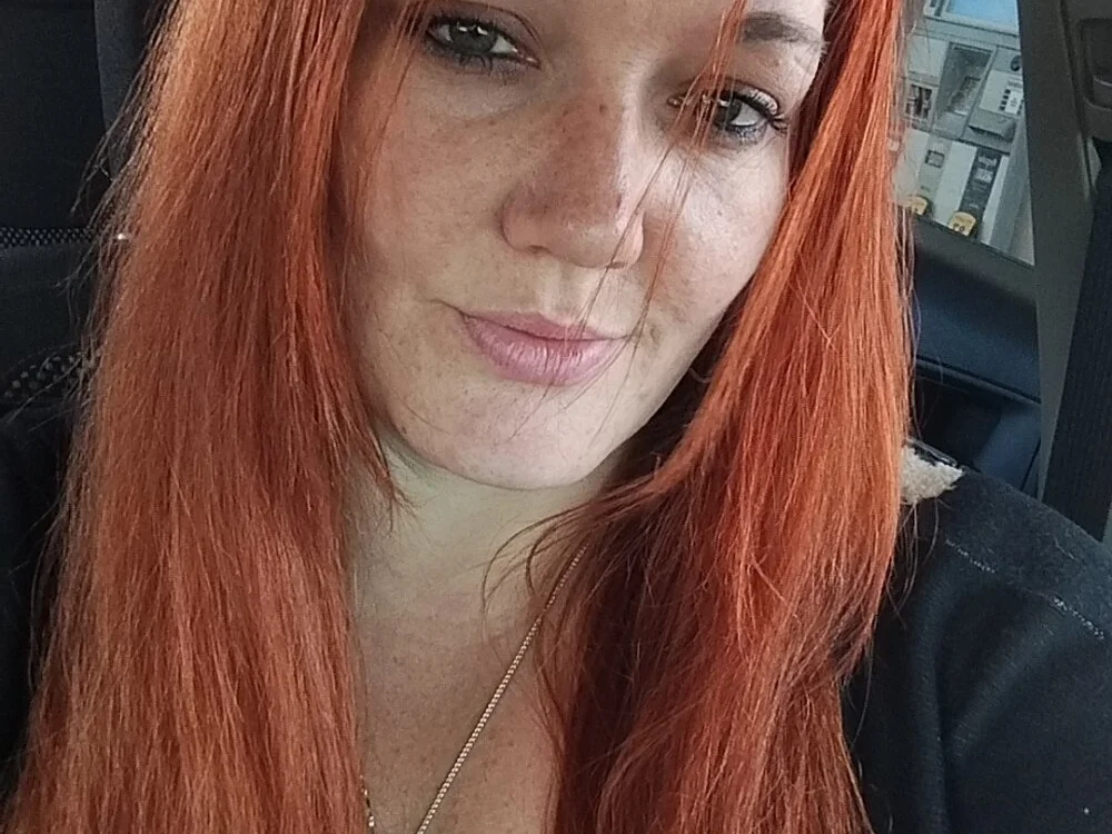 SnowBunny1224: офлайн-секс-чат