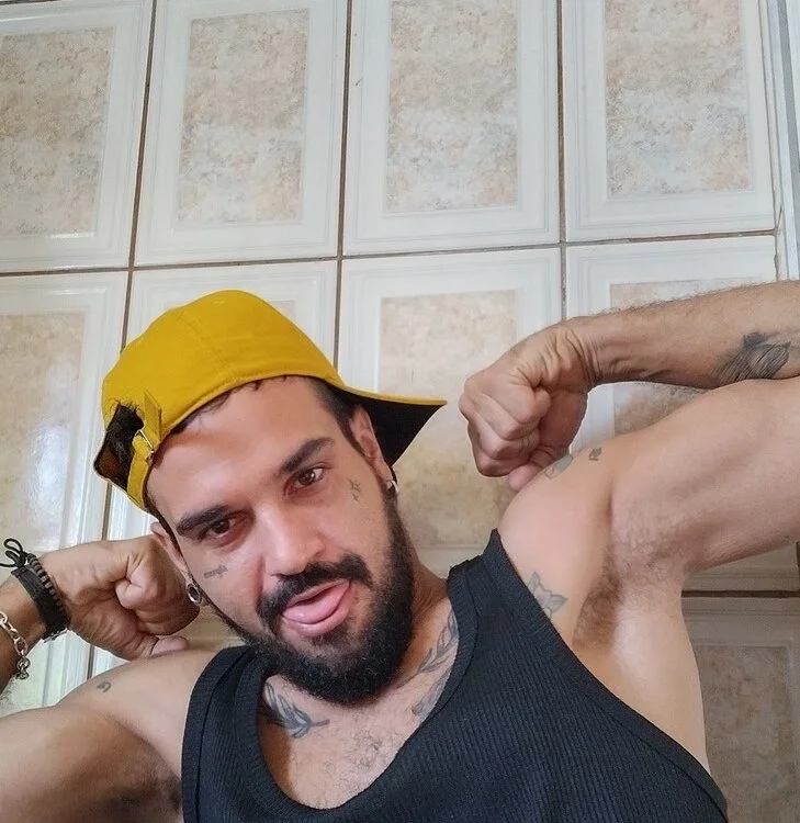 xxxbananaboy's Offline XXX Chat