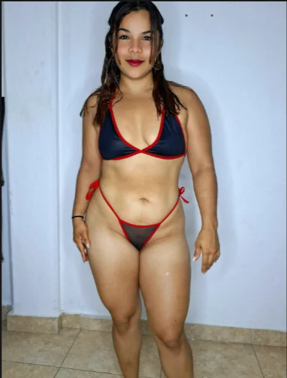 pamela_tiny_ Adlı Modelin Çevrimdışı Sohbet Odası