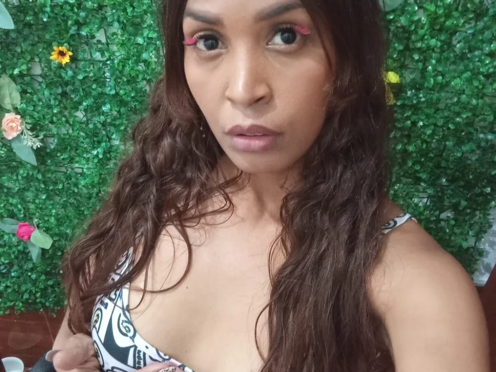 Ashley_Rhodes offline chatrum