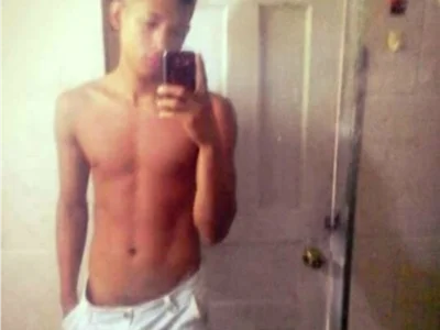 Jonn1tg Male Latina Striptease Cam