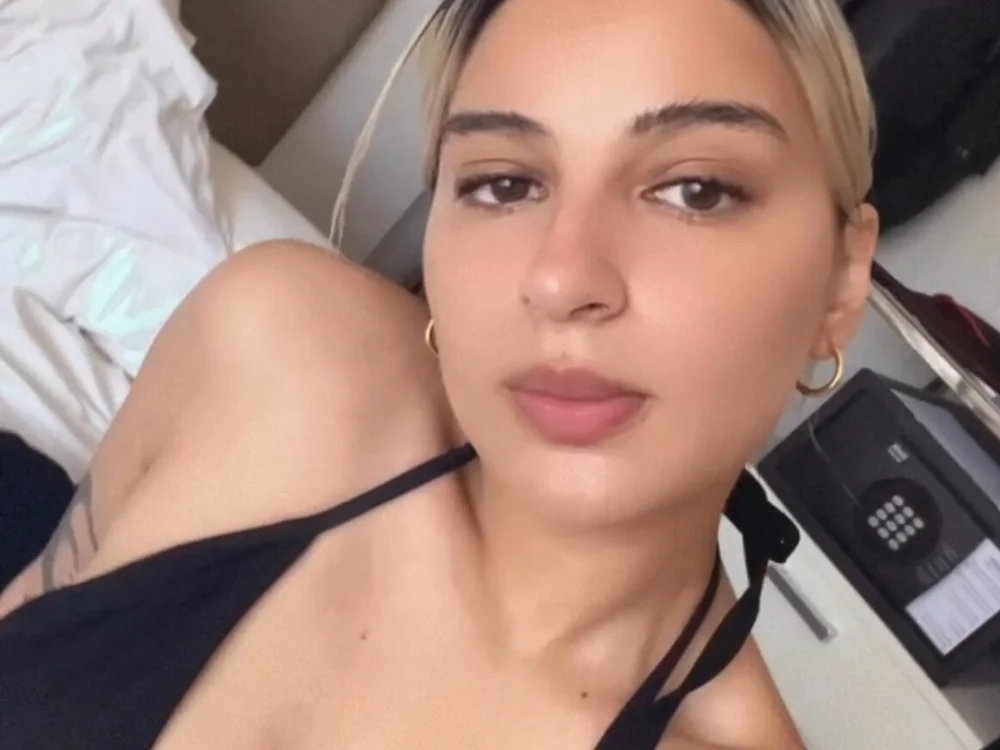 gisselle237 offline chatrum