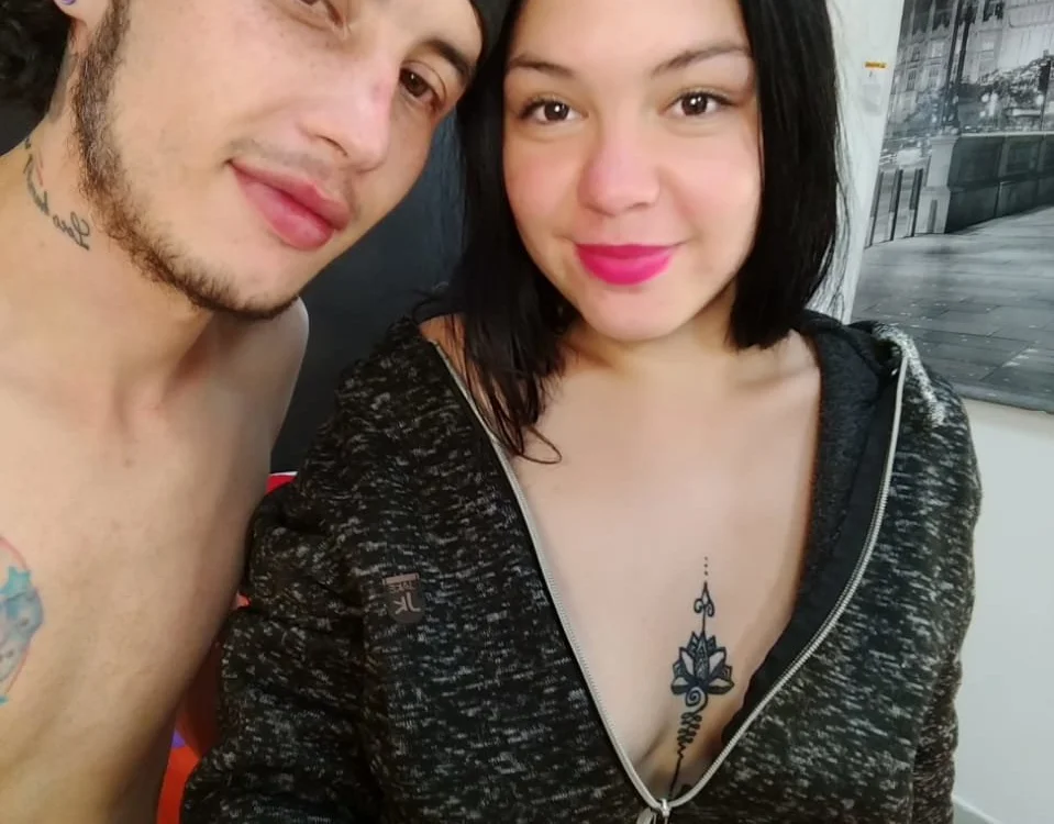 jessi_harry_withoutlimits' Offline Chat Room