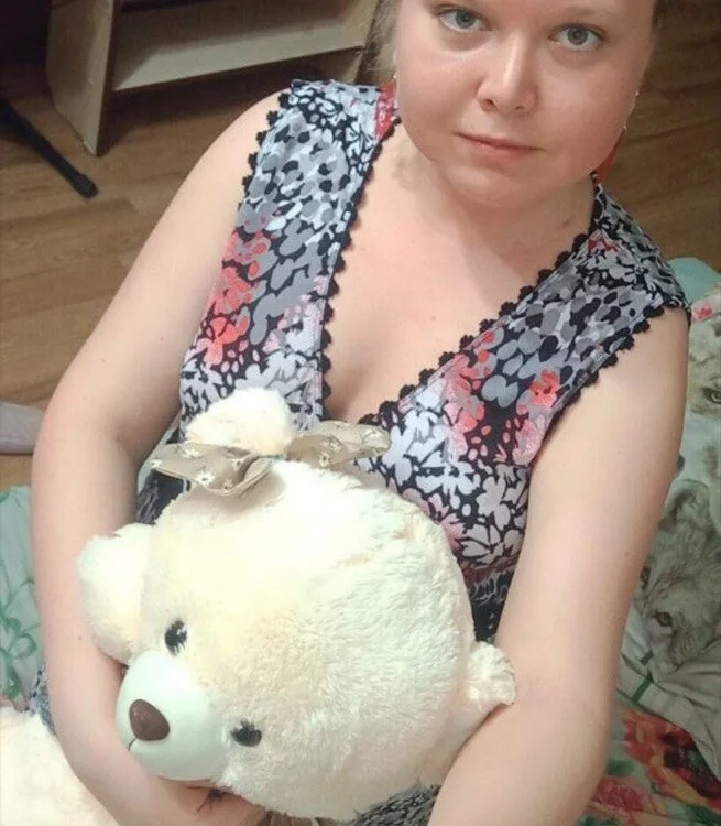 Mia_Moono offline chatrum