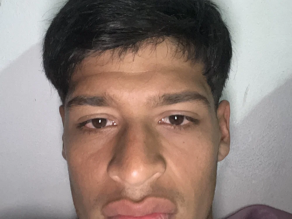 iaralau's Offline Chat Room