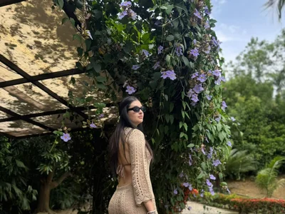 Venuss- - Girl 